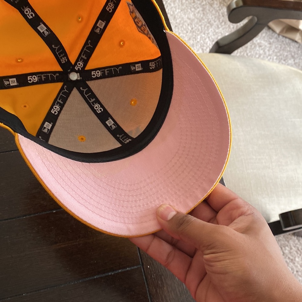 Yankees yellow Pink Uv Fitted - Picture 4 of 6